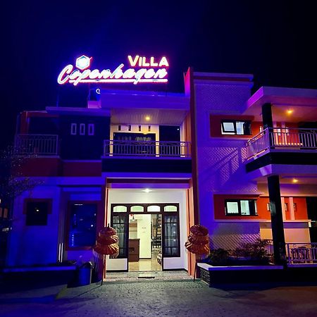 Villa Copenhagen Bukittinggi Esterno foto